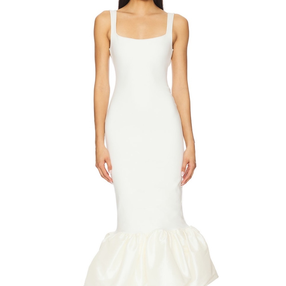 Chic White Sleeveless Midi Dress